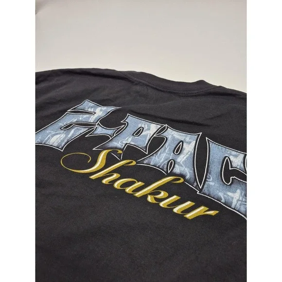 Vintage Tupac Shirt Men's XL Black Thug Life Graphic Crewneck Rap Tee 2001 Rare